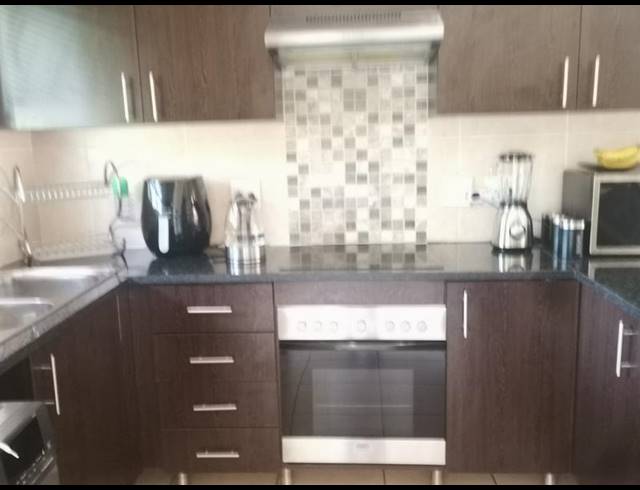 2 BEDROOM TOWNHOUSE FOR SALE IN MULBARTON